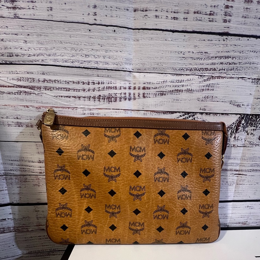 MCM Visetos Monogram Shoulder Bag - Picture 3 of 12